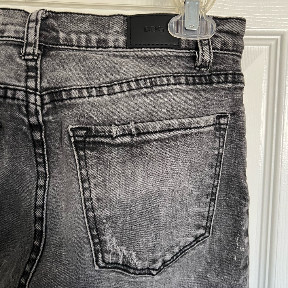 BDG Jeans - Picture 6 of 9